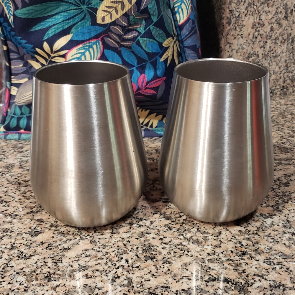 Wine tumblers